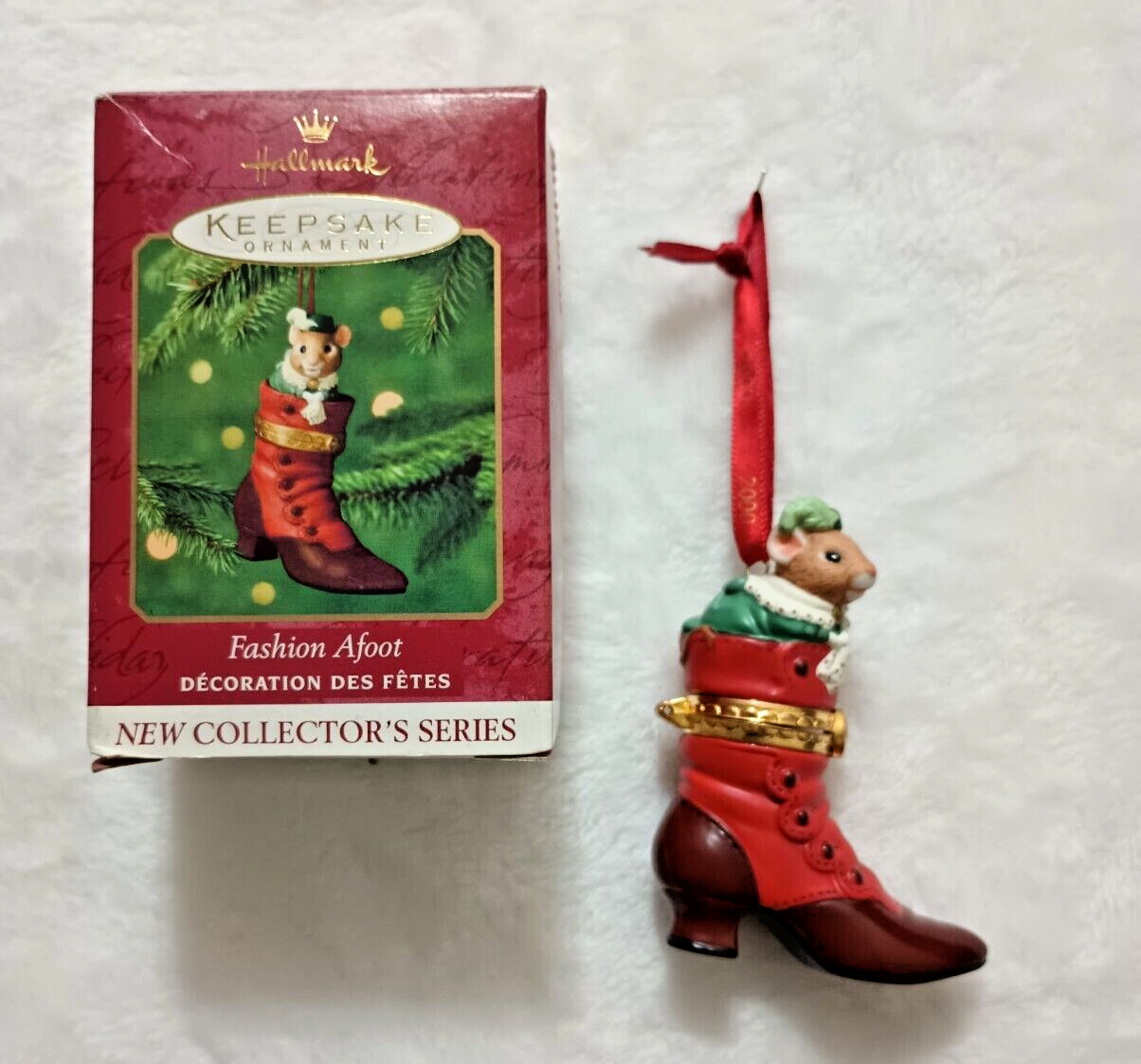 Hallmark Keepsake Ornament Collector Fashion Afoot Mouse in Boot Series 2000 #1