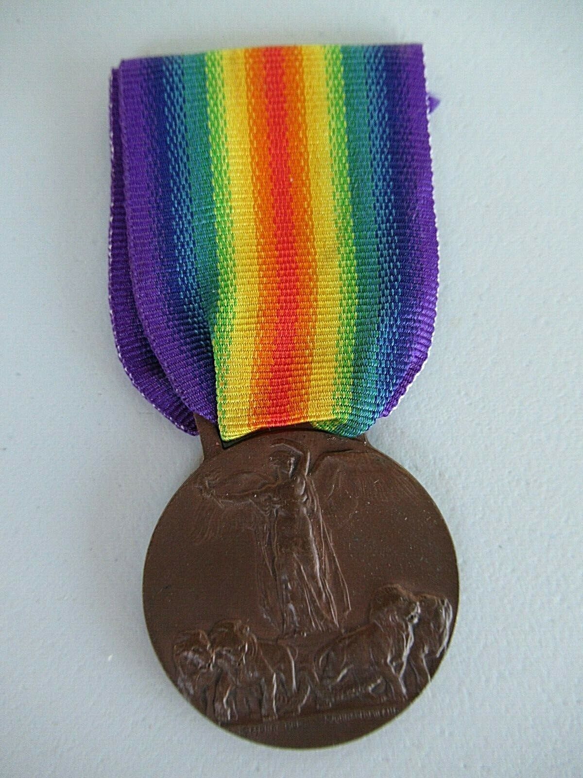 ITALY WWI VICTORY MEDAL WITH JOHNSON SIGNATURE. 1