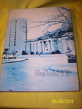 1 MEMPHIS STATE UNIVERSITY ANNUAL YEARBOOK 1973 OR 76 UNIVERSITY OF MEMPHIS picture