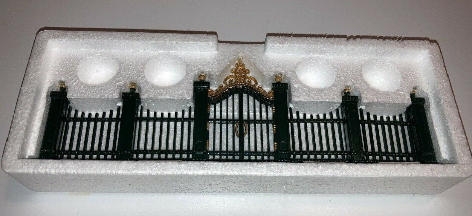 Department 56 Heritage Village Collection Wrought Iron Gate & Fence 5514-0 NEW