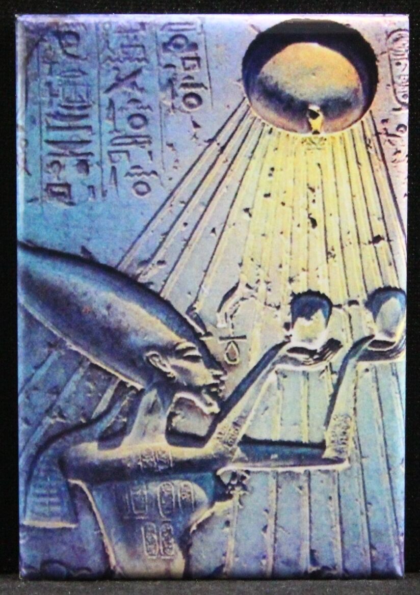 Nefertiti & the Aten Disk 2\