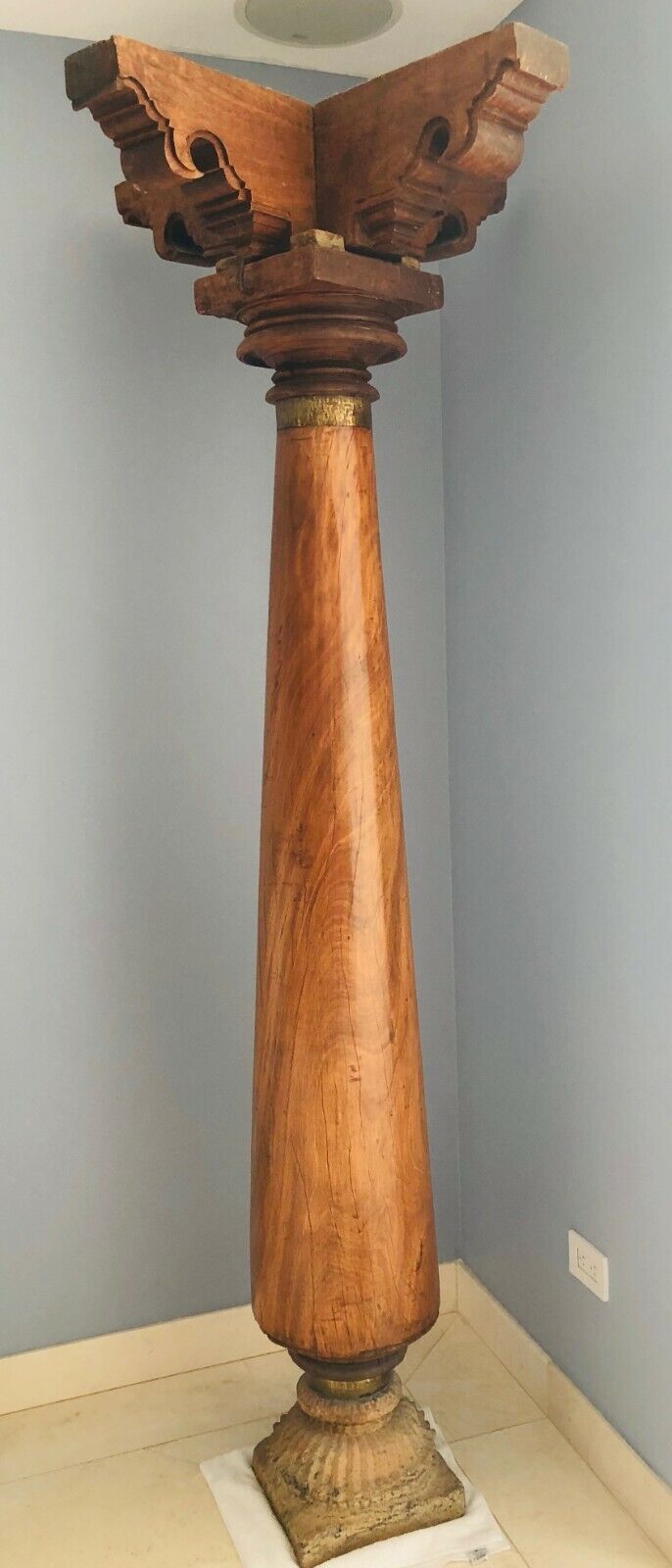 Decorative Solid Teak Wood Columns - Adriana Hoyos