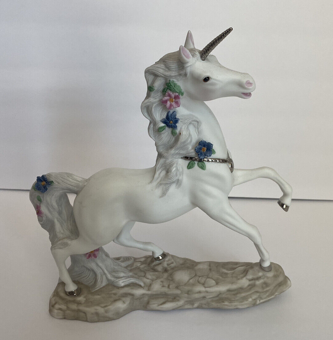 Princeton Gallery Love's Fancy Unicorn Figurine 1992 Limited Edition Lennox