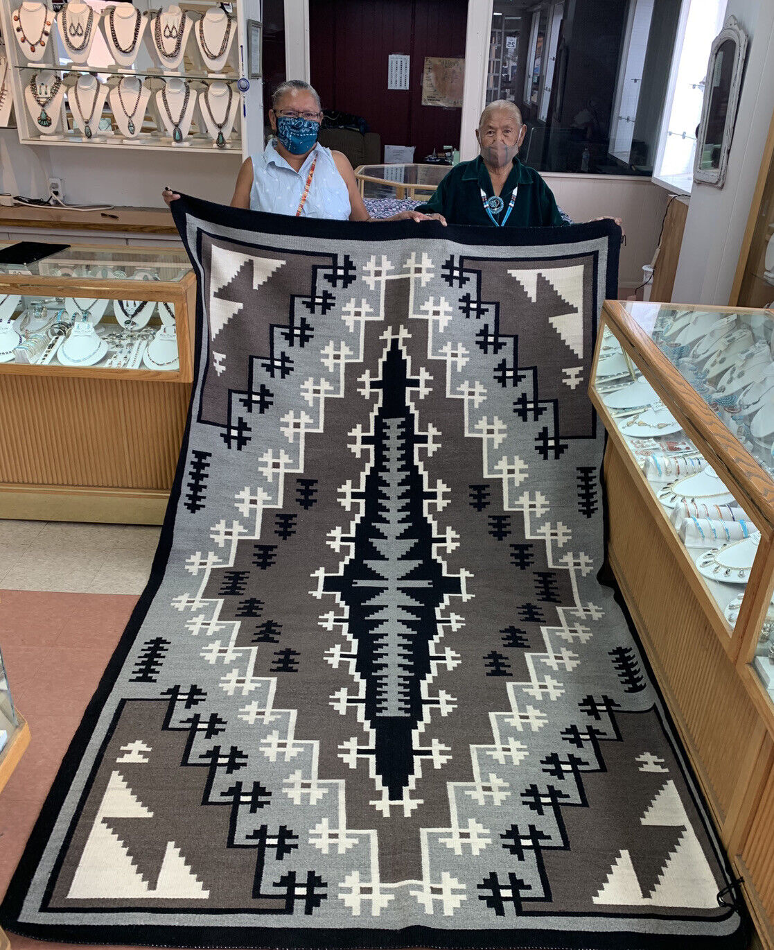Native American Handmade Navajo Rugs Two Grey Hills Design