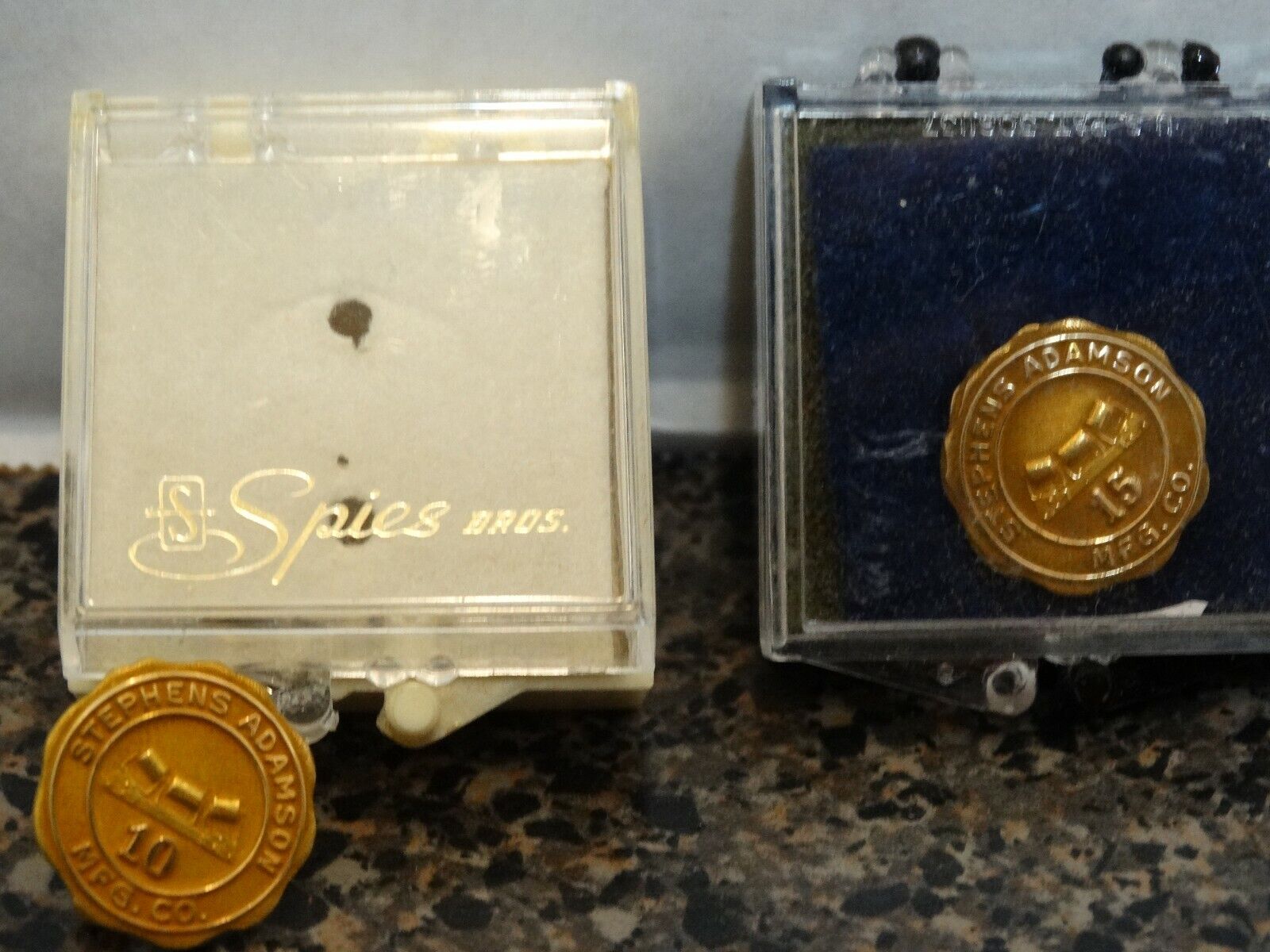 Vintage Stephens Adamson Manufacturing 10 Year +15 Year Service Pins Spires Bro