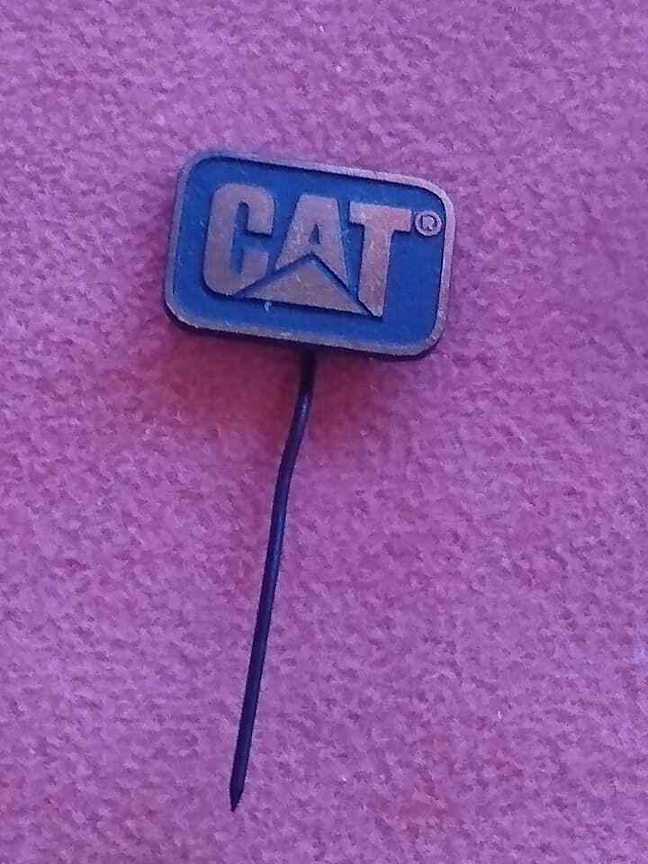 CAT - US company Their vintage logo pin badge mady by AURO-METAL SUBOTICA,Serbia