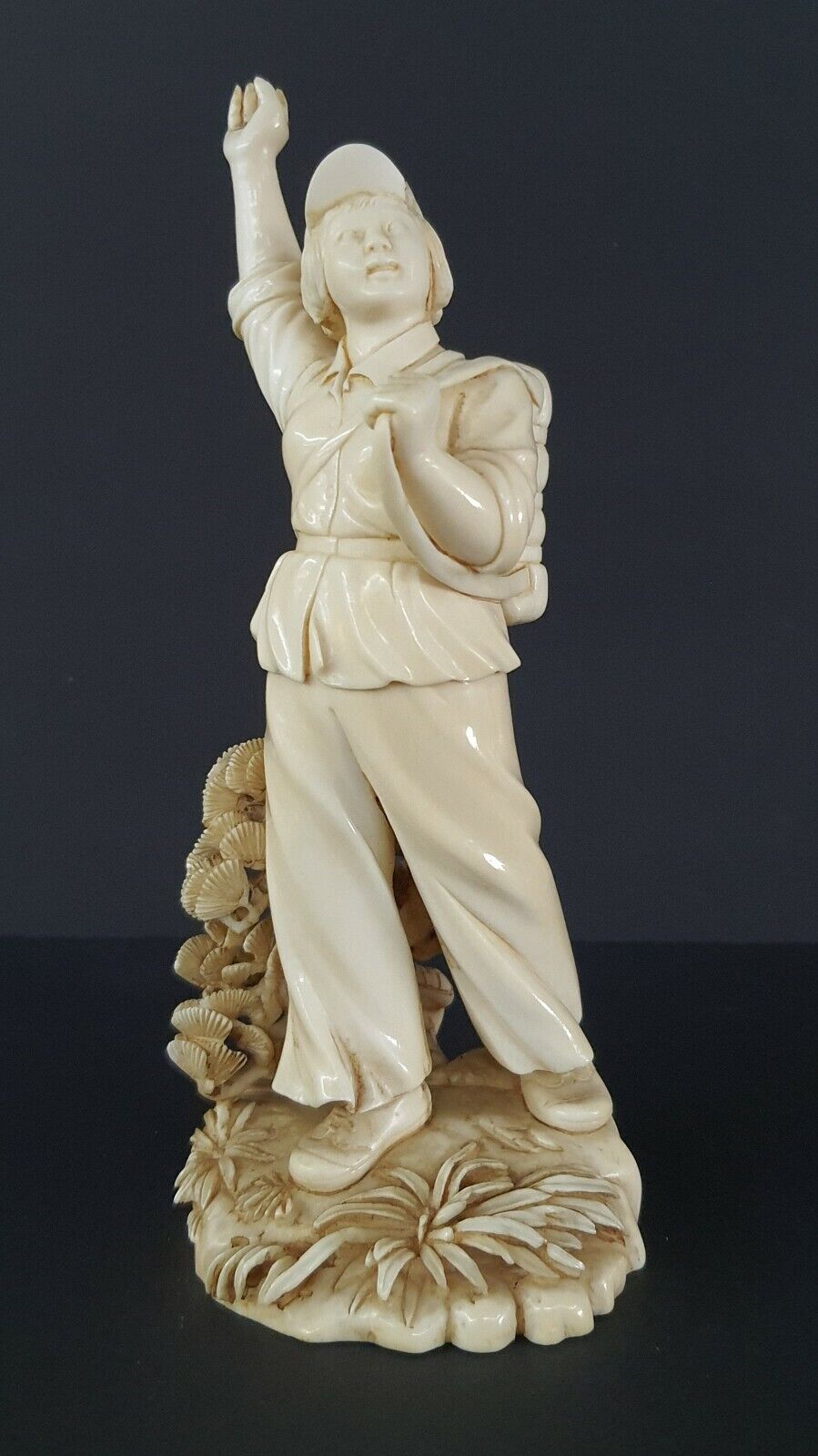 FINELY CHINESE POLYCHROMED CULTURAL REVOLUTION WOMAN LETTER CARRIER FIGURE.