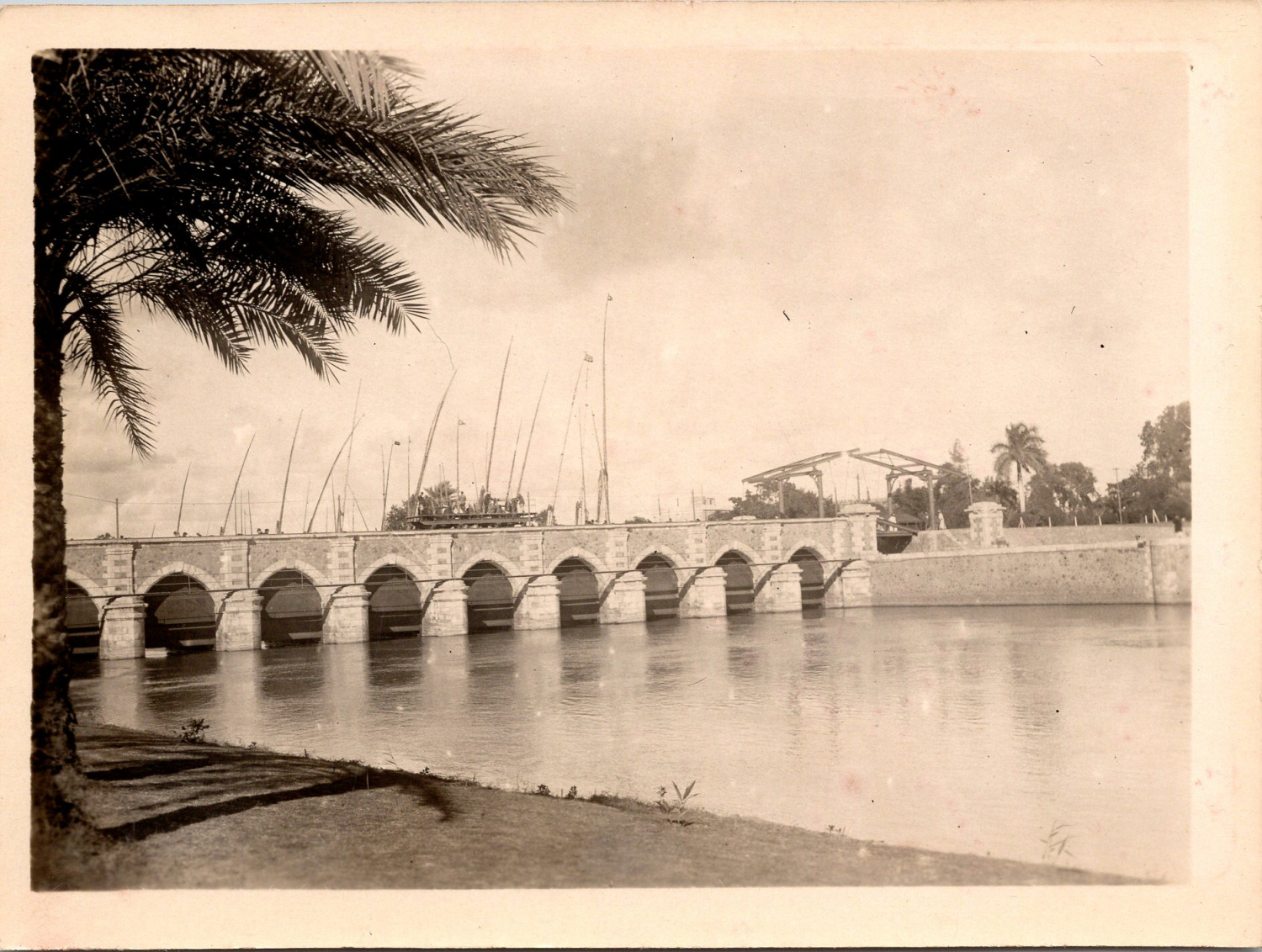 Egypt, Esna Bridge, Vintage Silver Print Lock Silver Print 9x