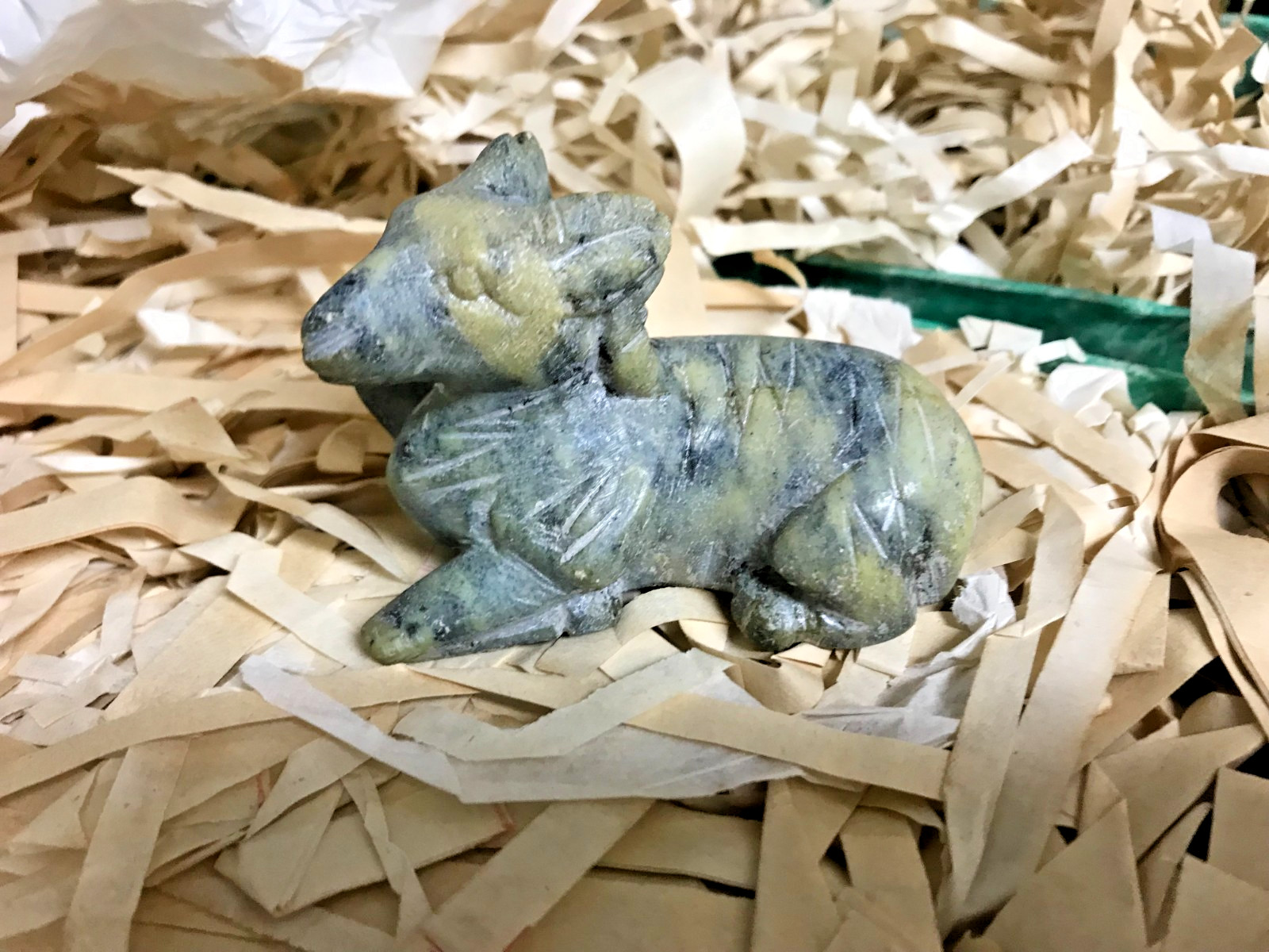 VINTAGE HAND CARVED JADE STONE  AMULET/FIGURE. RAM FORM OF KHNUM
