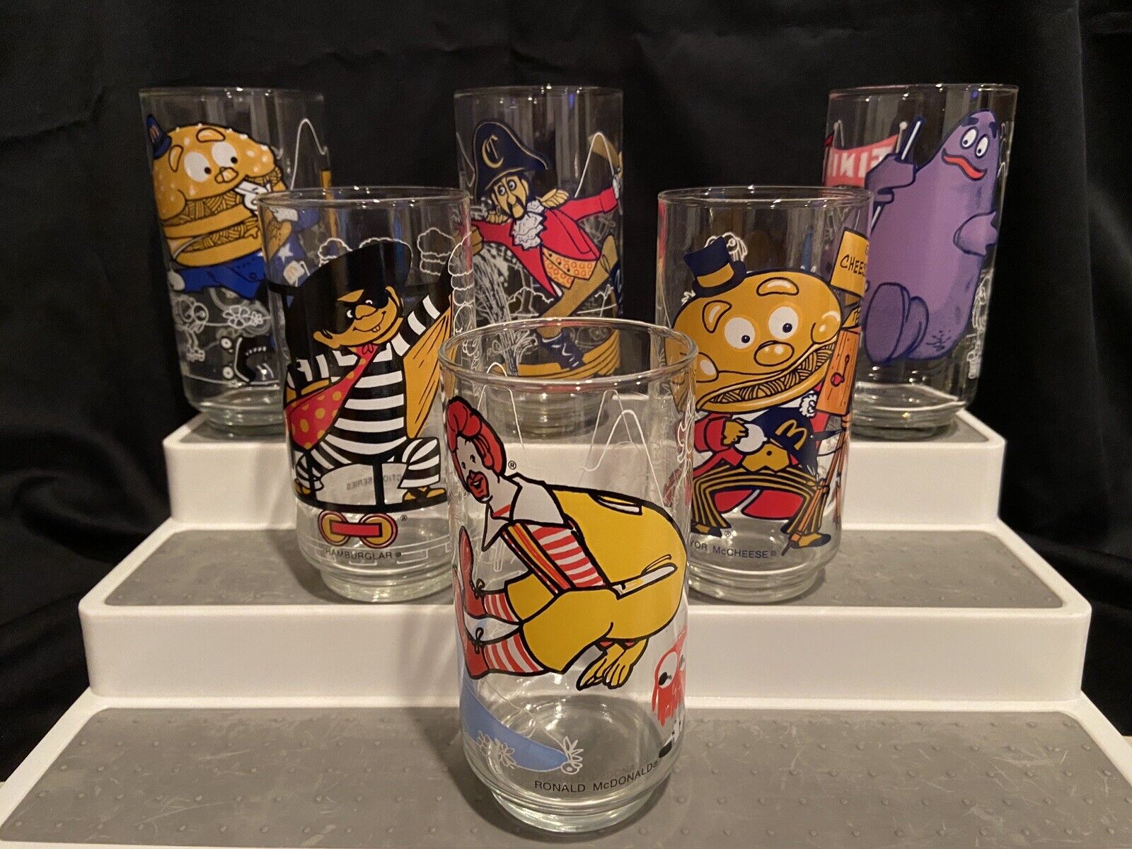 Vintage 1977 McDonald\'s Action Series Complete Set of 6 Glasses (Never Used)