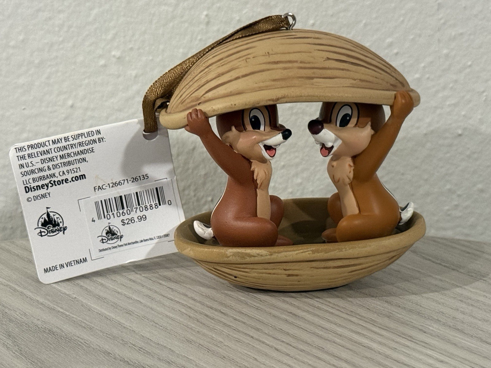 Disney Parks Chip N Dale In A Nut Shell Christmas Ornament NWT