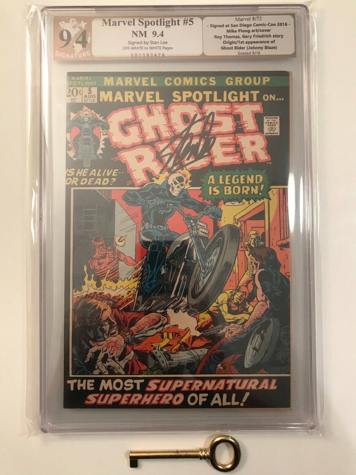 MARVEL SPOTLIGHT #5 PGX 9.4 (like CGC) Signed by Stan Lee 1st Ghost Rider Key