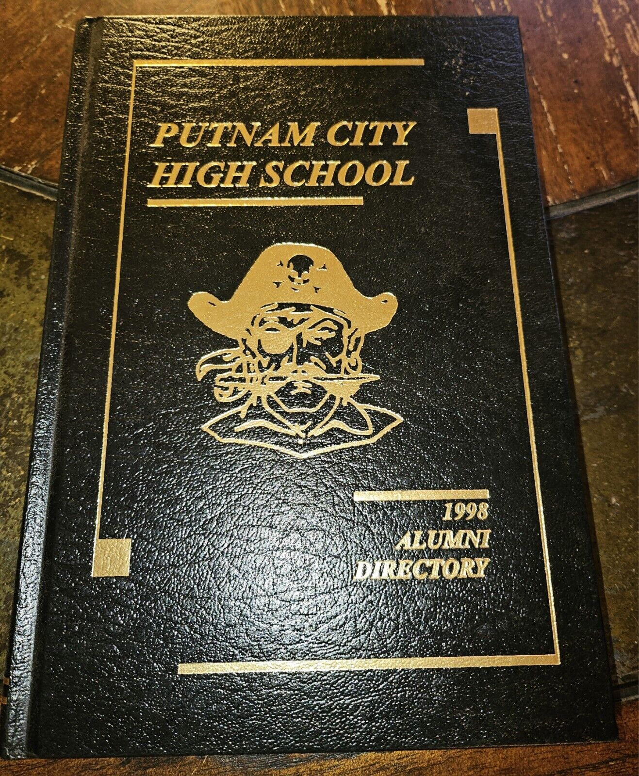 Putnam City High School Alumni Directory 1998