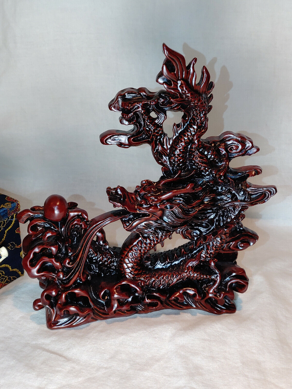 VINTAGE CHINESE RED RESIN DRAGON STATUE FIGURE