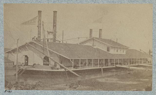 Photo:Wharf boat at Cairo, Illinois, 1864