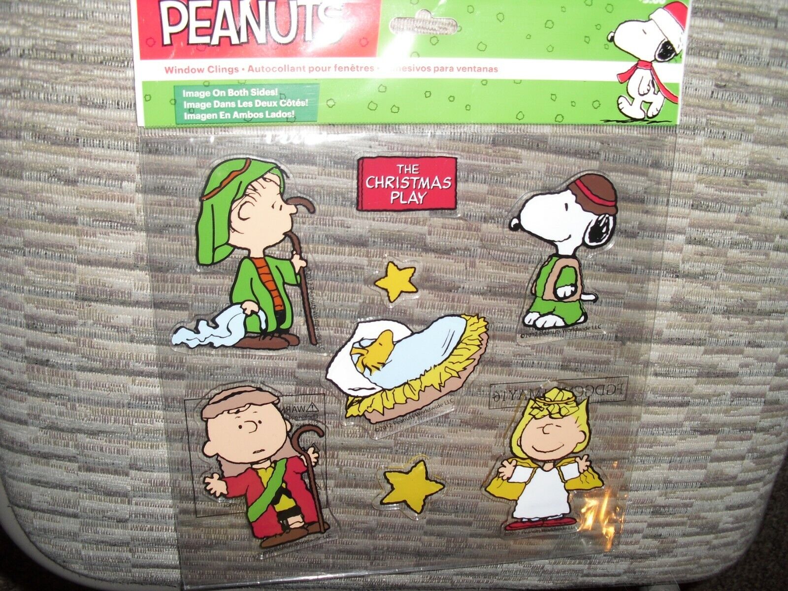 RARE Peanuts 8pc CHRISTMAS NATIVITY Snoopy LINUS Charlie JELZ Window CLINGS NIP