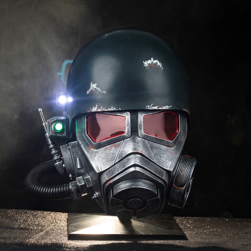 Game Fallout 4 NCR Veteran Ranger Helmet Cosplay Prop LED Light Resin Replicas Game Fallout 4 NCR Veteran Ranger Helmet Cosplay Prop LED Light Resin Replicas
