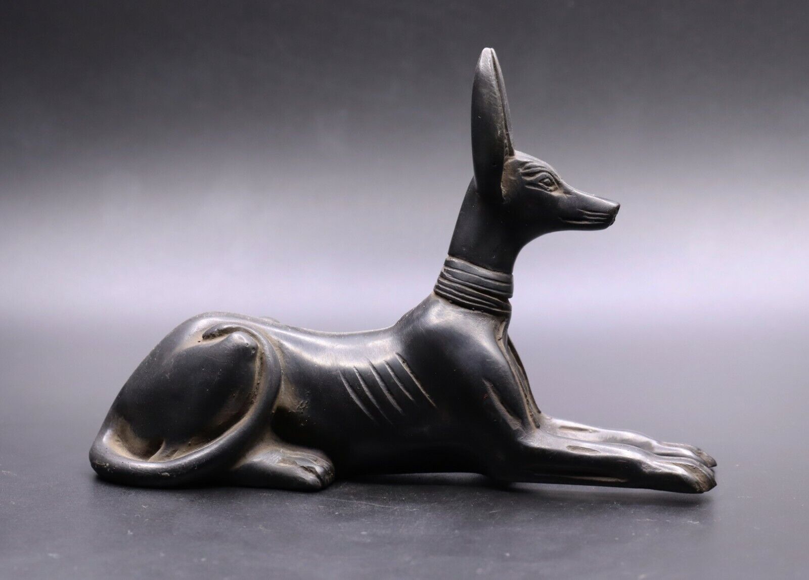 RARE ANCIENT EGYPTIAN ANUBIS EGYPT ANTIQUES DOG STATUE Black STONE BC