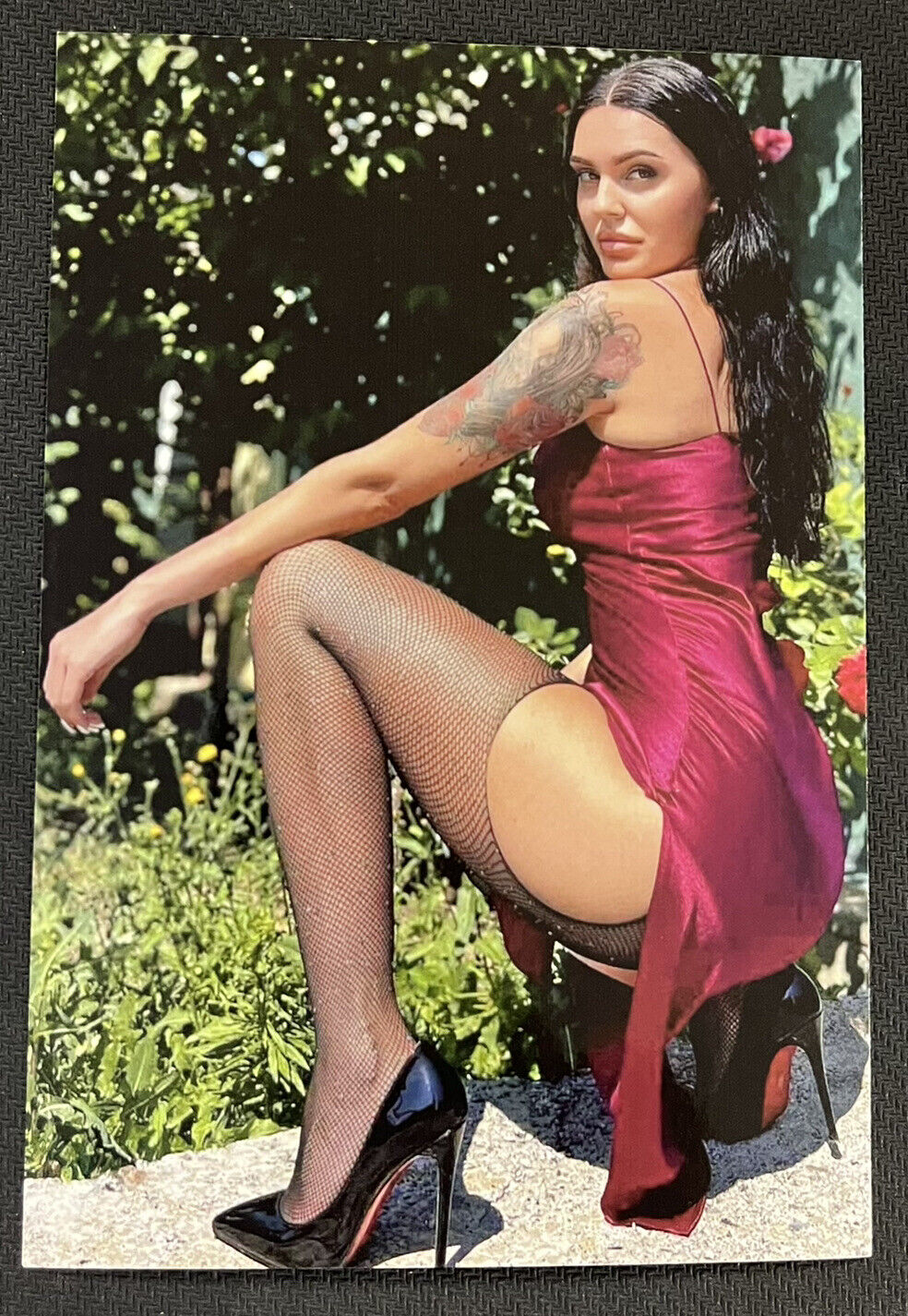 Photo Hot Sexy Beautiful Woman Nylon Fishnet Stockings Long Legs 4x6 Picture