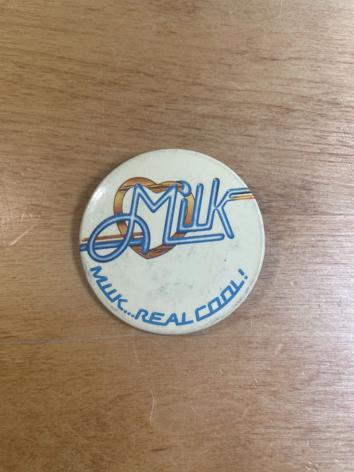 Milk Real Cool Heart Image Graphic Marketing Vintage Metal Pinback Pin Button