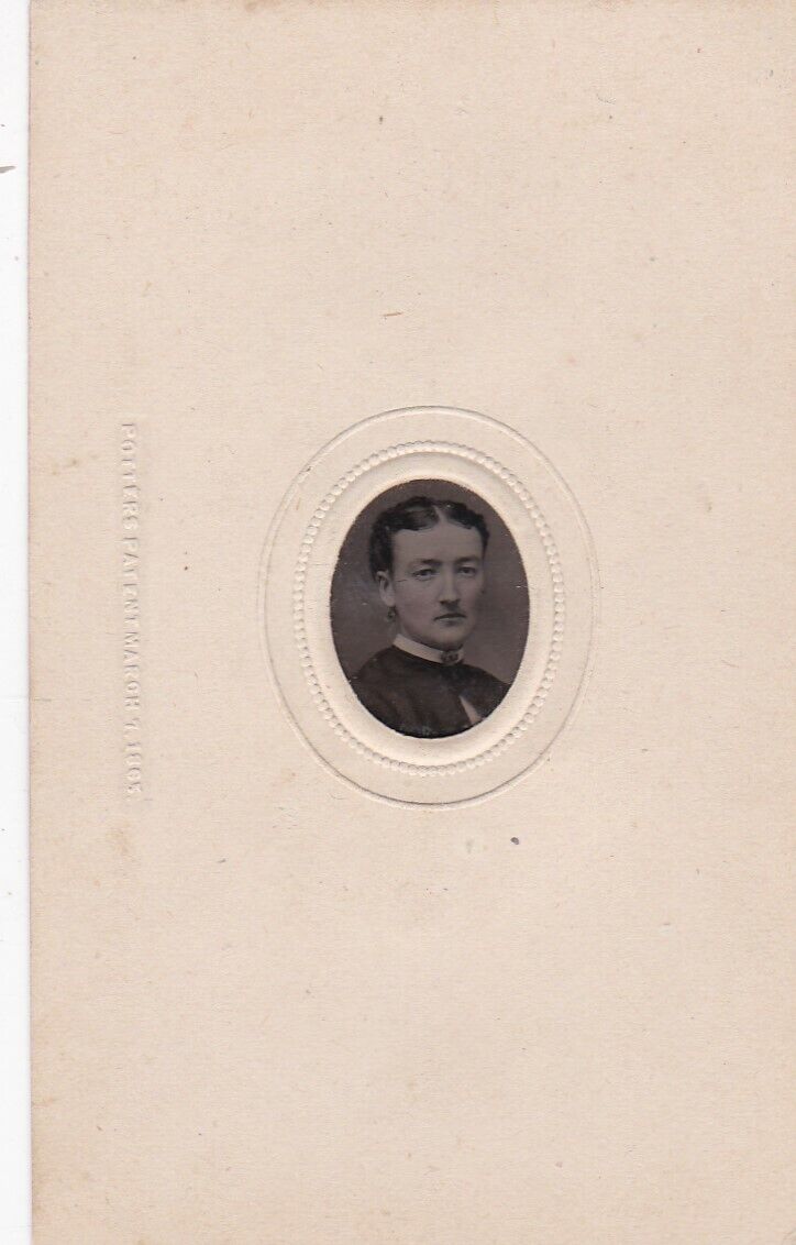 TINTYPE PHOTOGRAPH GEM MAT GREAT AD,C.W. PHOTOGRAPHER ALBANY, N. Y. LADY CAPE 