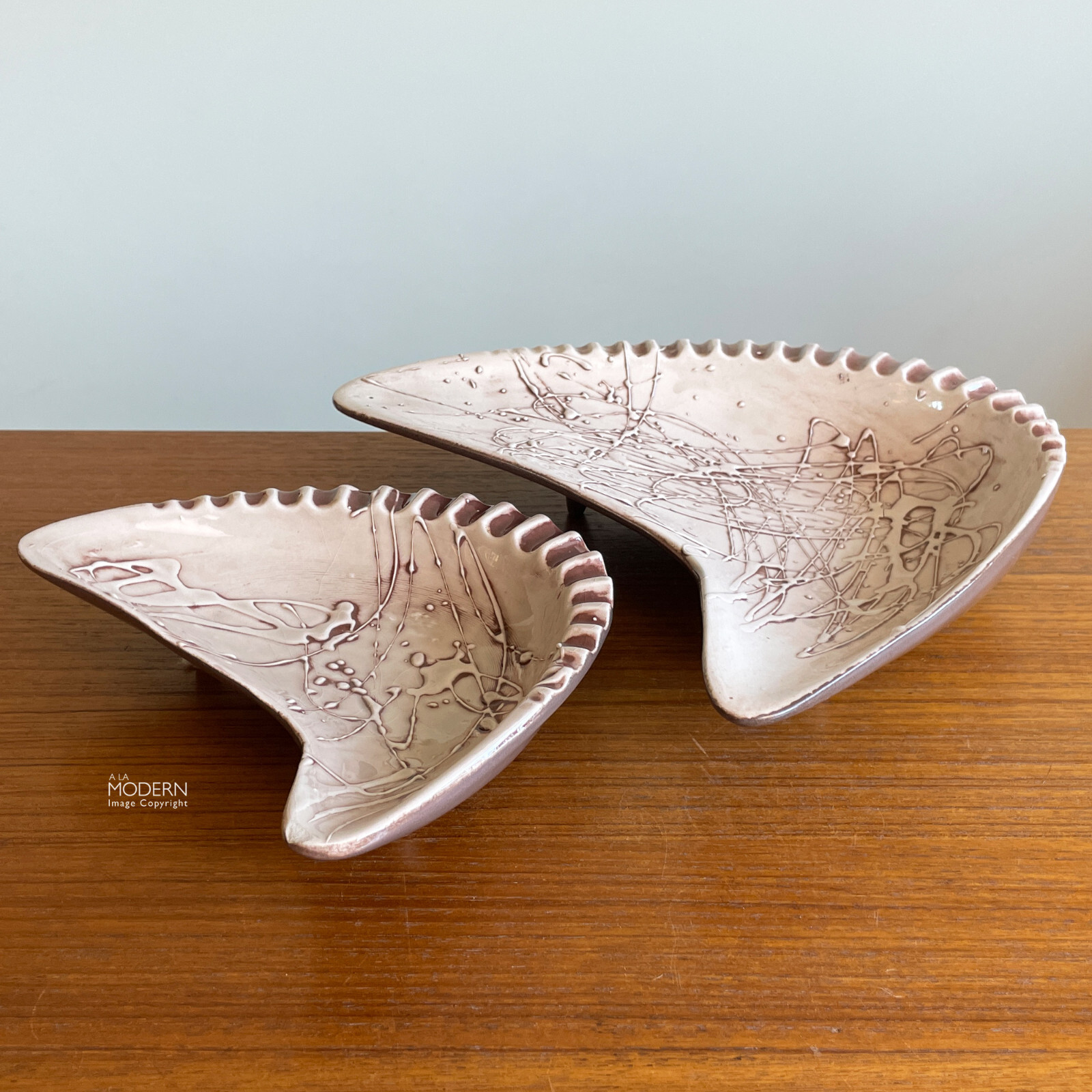 2 Cleminsons Happy Talk Hedi Schoop Barbara Willis Boomerang Splatter Ashtrays 2 Cleminsons Happy Talk Hedi Schoop Barbara Willis Boomerang Splatter Ashtrays