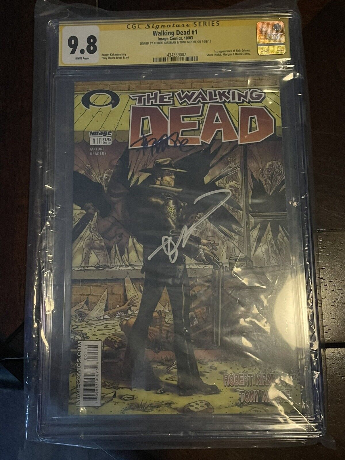 The Walking Dead #1 CGC 9.8 Signed By Robert Kirkman And Tony Moore