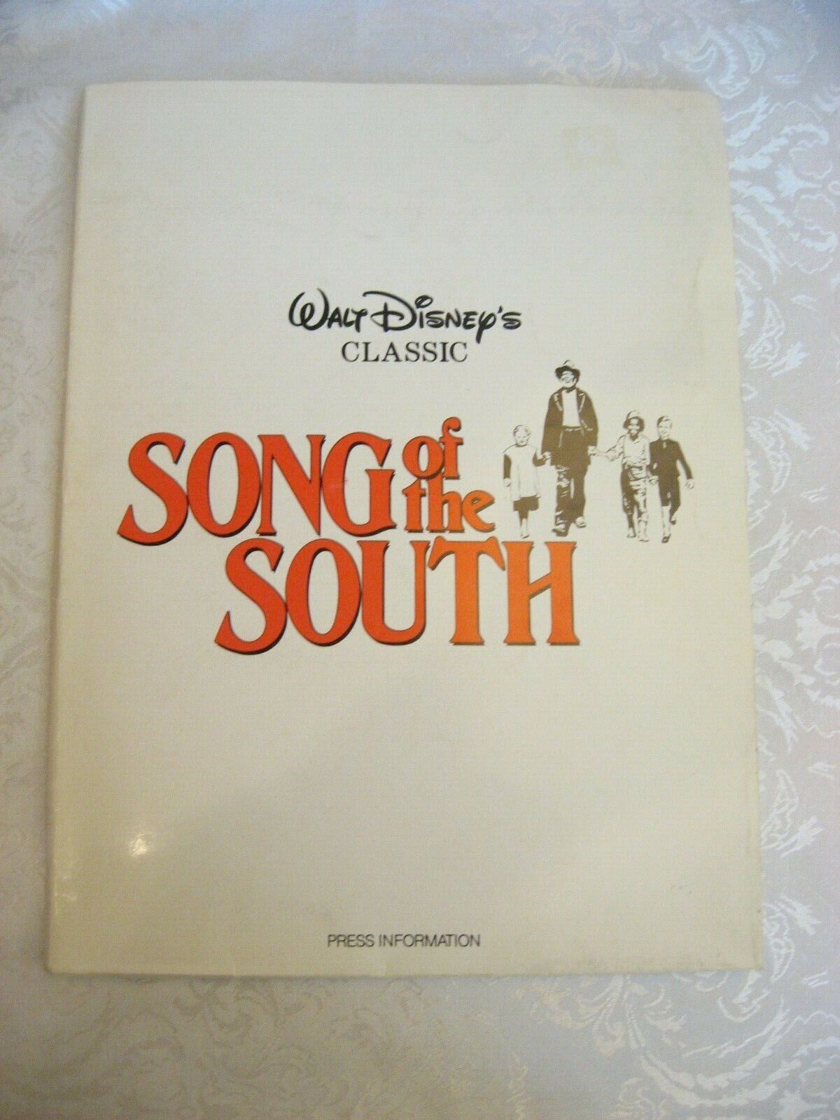 Walt Disney\'s SONG OF THE SOUTH Handbook of Production Info (30) PAGES (3) PHOTO