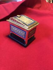 Franklin Mint The Treasures of Tutankhamun Marriage Chest.   picture