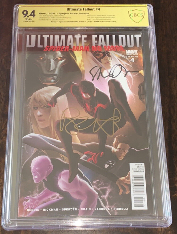 Ultimate Fallout #4B Djurdjevic 1:25 Variant CBCS 9.4 Signed Bendis Pichellie