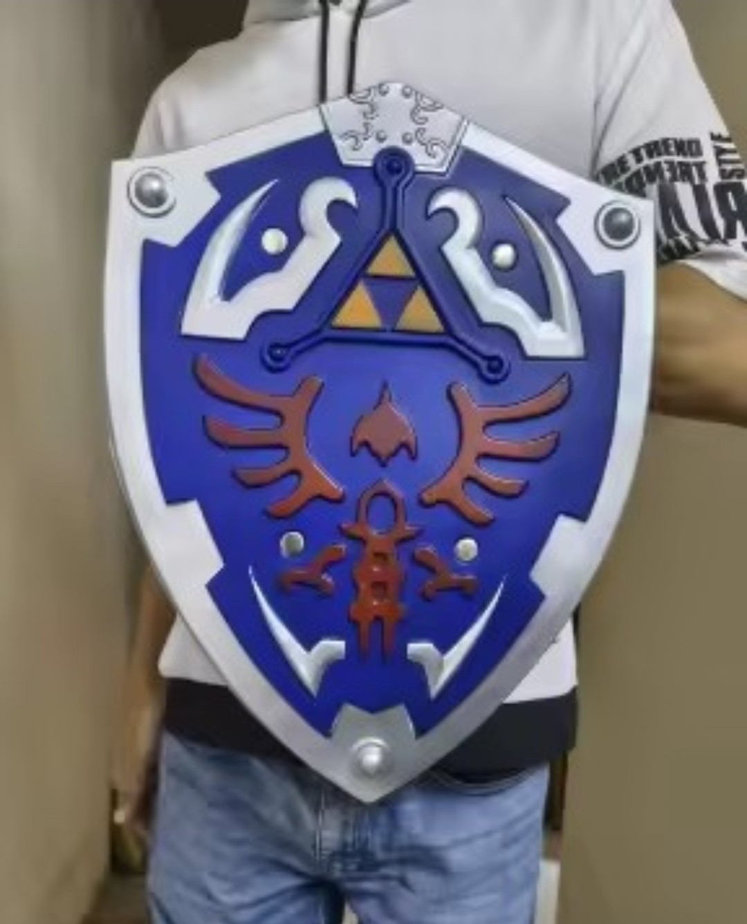 Legend of Zelda Hylian Master Link Shield Halloween Cosplay Costume Weapon Props Legend of Zelda Hylian Master Link Shield Halloween Cosplay Costume Weapon Props