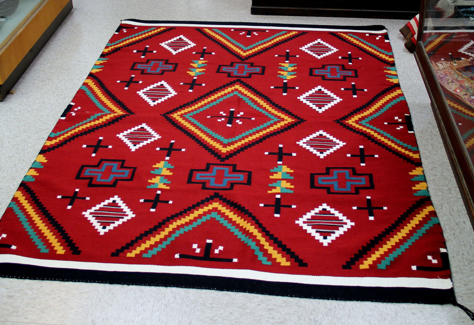 Mint Condition New Navajo Germantown Revival Rug 81