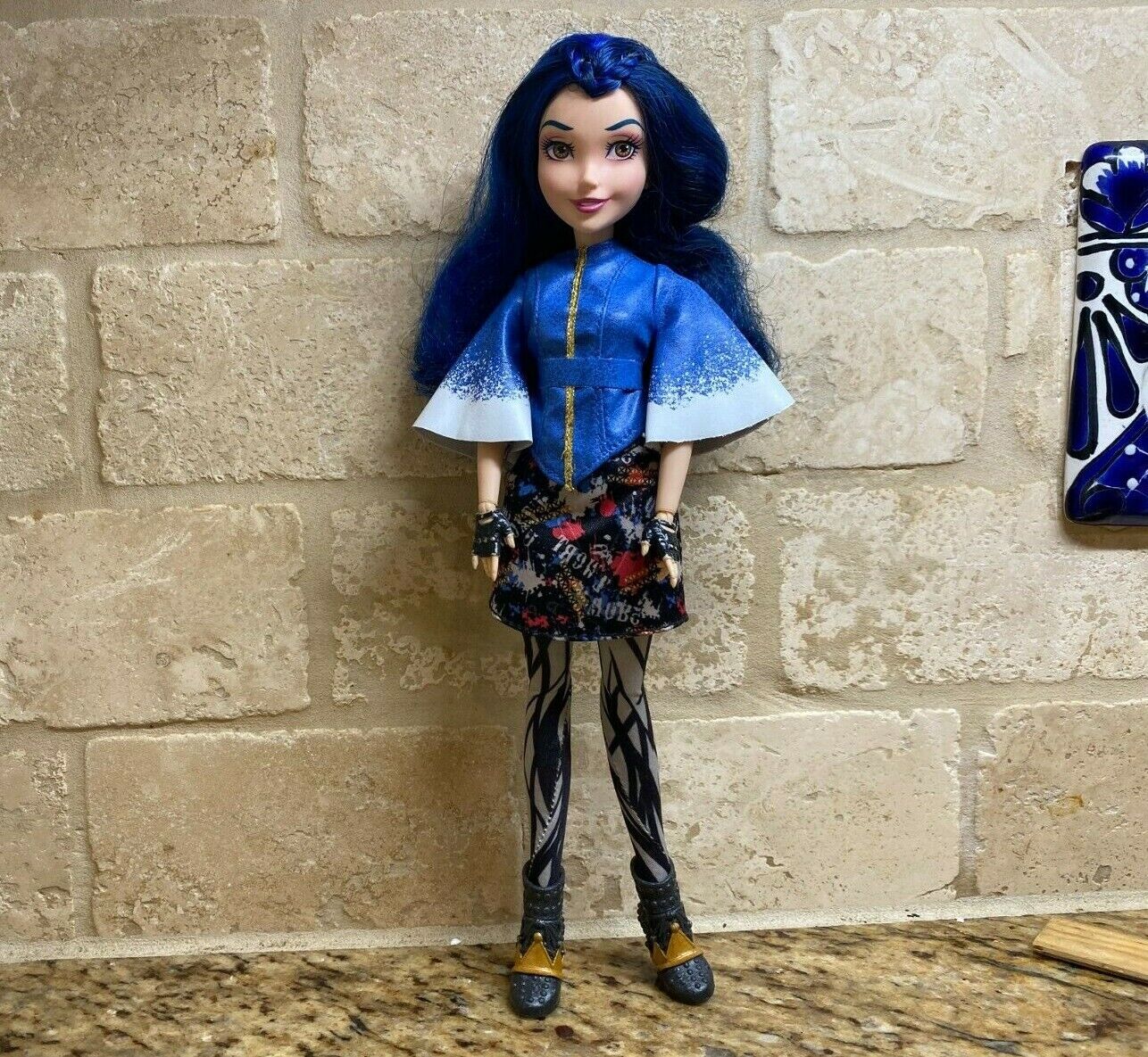 Disney Descendants 10\'\' EVIE Isle of the Lost Doll Evil Queen Hasbro ...
