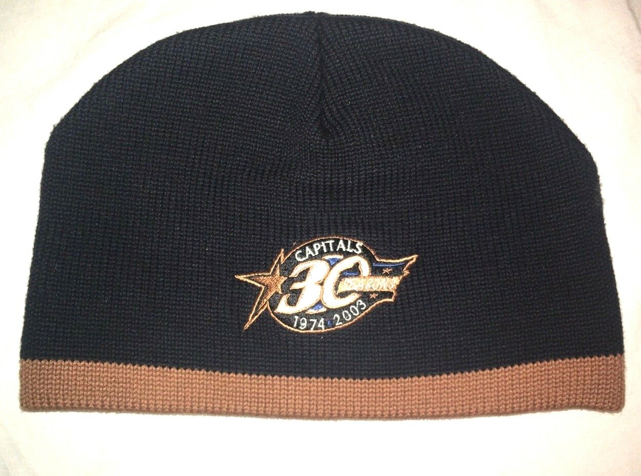 Rare WASHINGTON CAPITALS 30 SEASONS KNIT HAT Ski Cap WINTER OLD COLORS LOGO Vtg Rare WASHINGTON CAPITALS 30 SEASONS KNIT HAT Ski Cap WINTER OLD COLORS LOGO Vtg