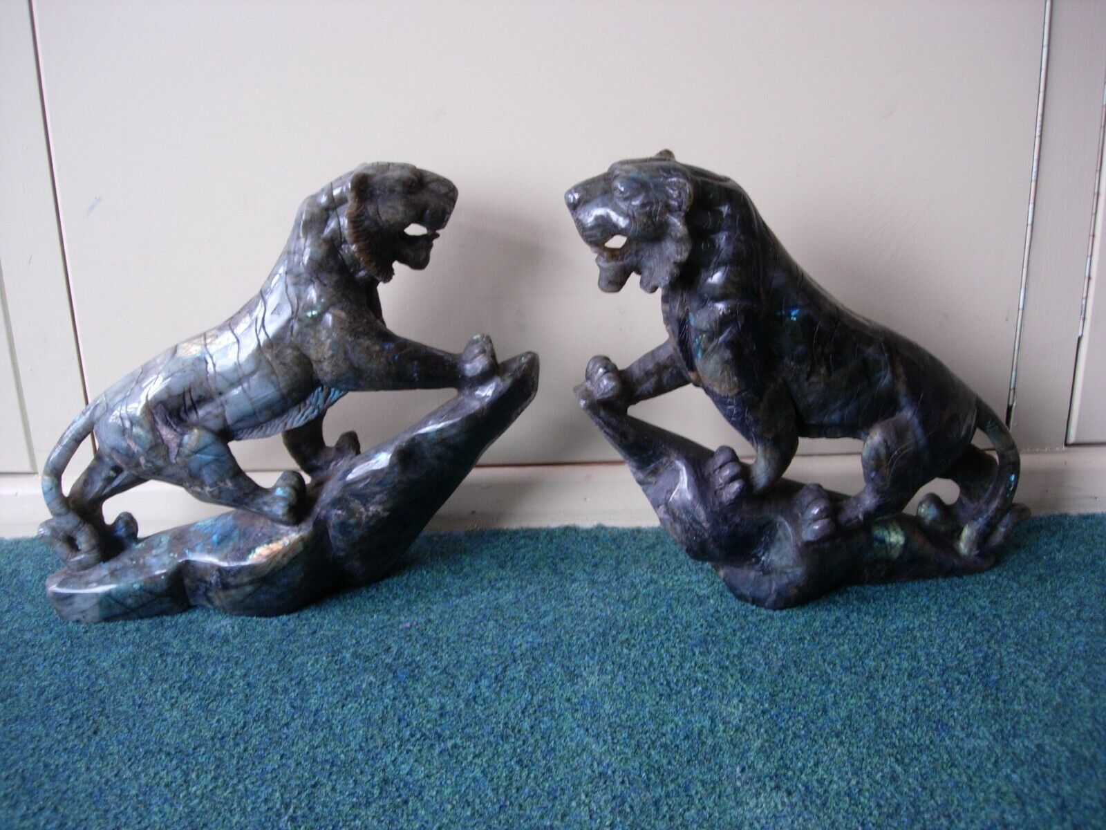 labradorite pair of tiger carvings