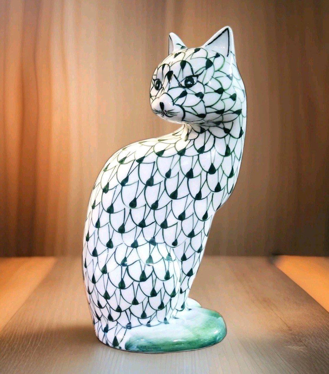 RARE FIND- VNTG. Andrea By Sadek Green Fishnet Porcelain Cat Statue Handpainted RARE FIND- VNTG. Andrea By Sadek Green Fishnet Porcelain Cat Statue Handpainted