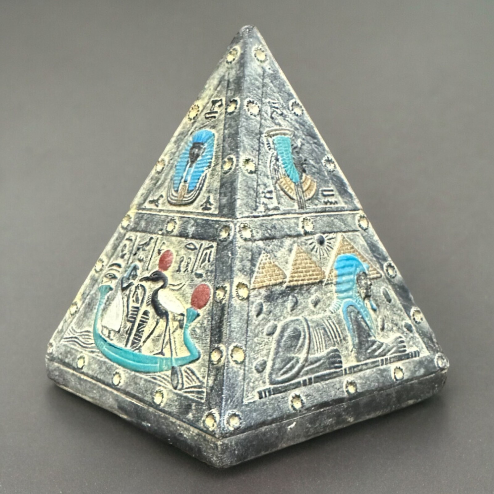 Egyptian Pharaonic Pyramids Ancient Antiques Great Pyramids of Giza ...