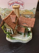 David Winter Tom Fools Cottage Collector Piece #9 1991 Handmade British cottage picture