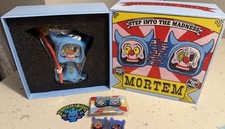 Mischief Toys NYCC Melting Clown Mortem Figure LE95 & Pin LE50 Bundle picture