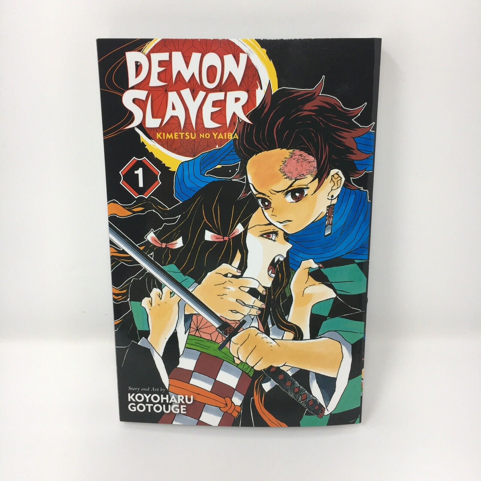 Demon Slayer Kimetsu no Yaiba Vol. 1 English Manga By Koyoharu Gotouge Brand New