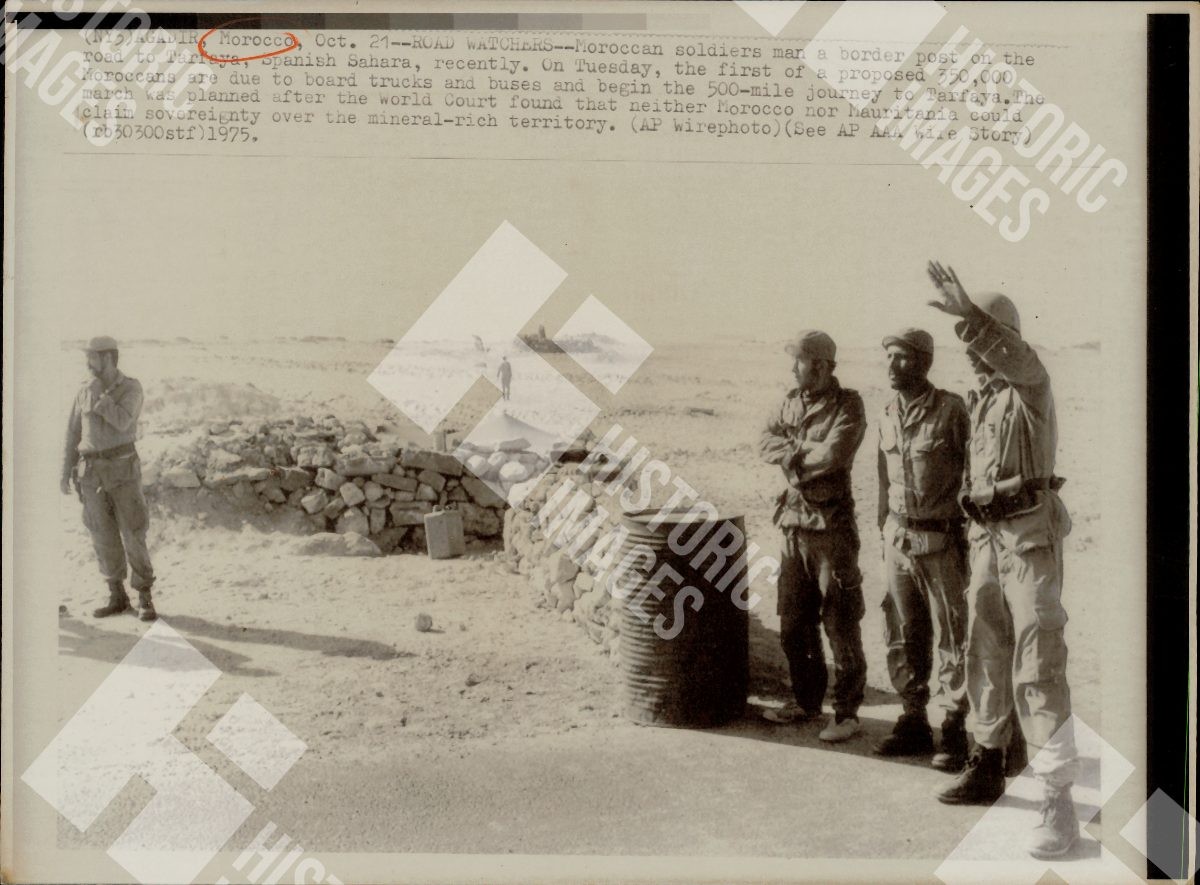 1975 Moroccan soldiers at a border post in 1975 1975 Moroccan soldiers at a border post in 1975
