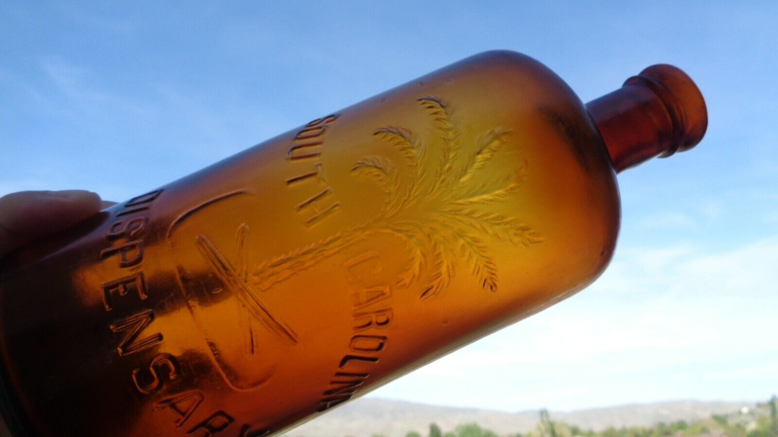 AMBER SOUTH CAROLINA DISPENSARY palmetto quart bottle ILLINOIS GLASS CO sc s c