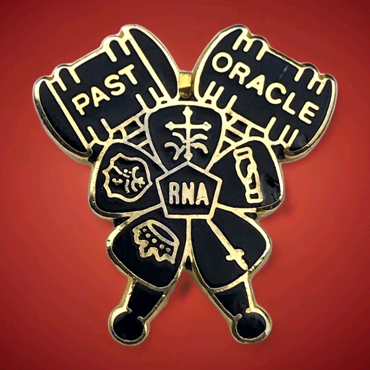 Royal Neighbors Of America RNA Past Oracle Pin Vintage Gold Tone Enamel Royal Neighbors Of America RNA Past Oracle Pin Vintage Gold Tone Enamel