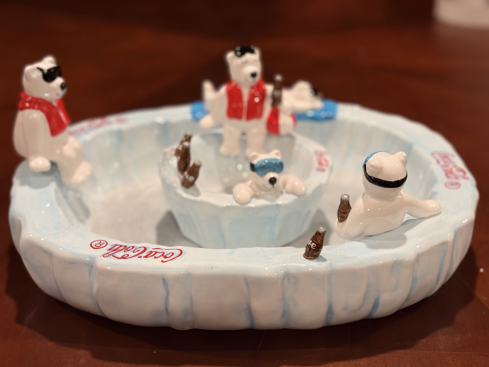 Vintage 1999 Coca-Cola Polar Bear Bottle Cap Ceramic Chip & Dip Set in Box Vintage 1999 Coca-Cola Polar Bear Bottle Cap Ceramic Chip & Dip Set in Box