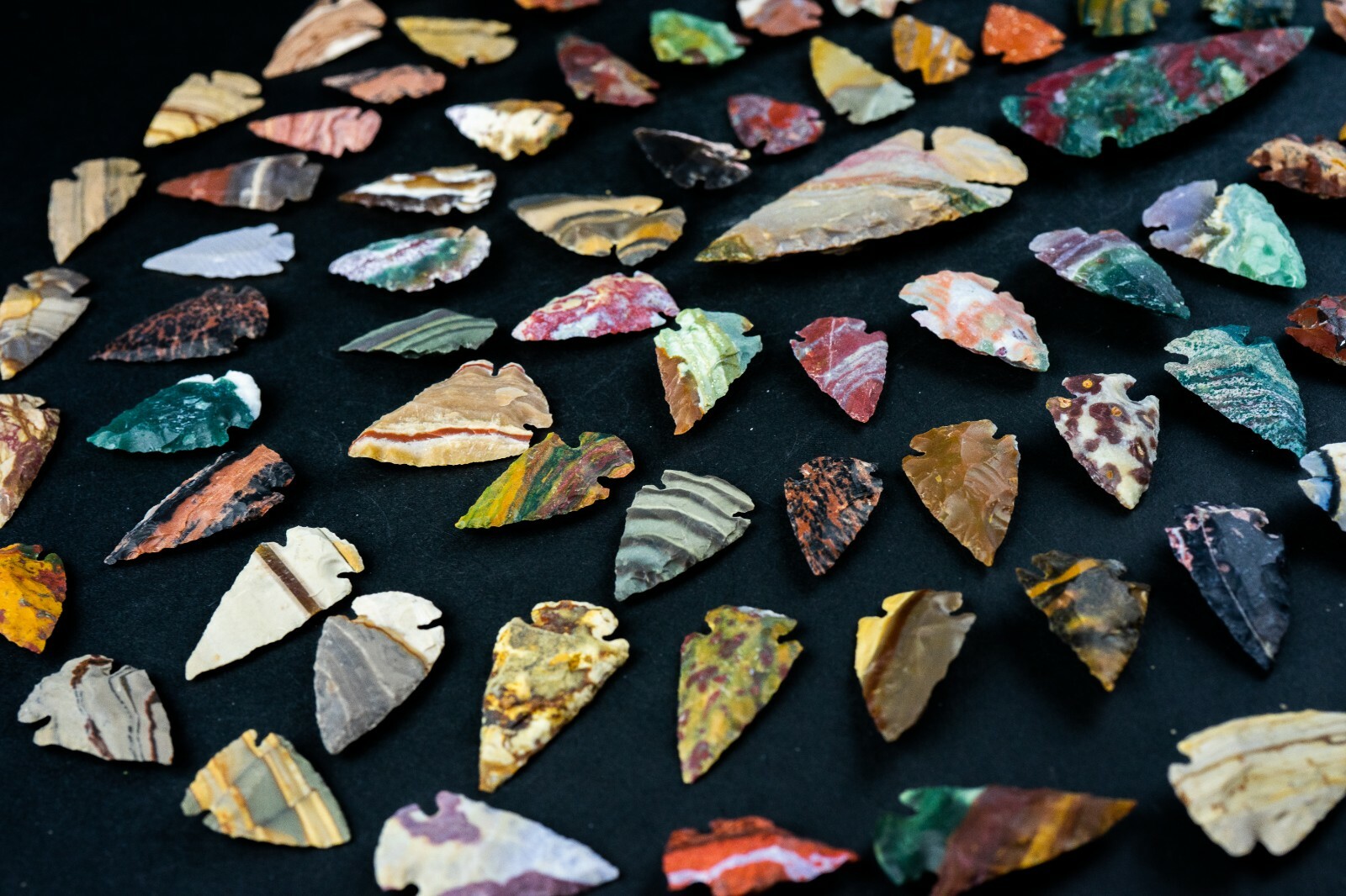 *** 202 pc Flint Arrowhead OH Collection Project Spear Points Knife Blade *** *** 202 pc Flint Arrowhead OH Collection Project Spear Points Knife Blade ***